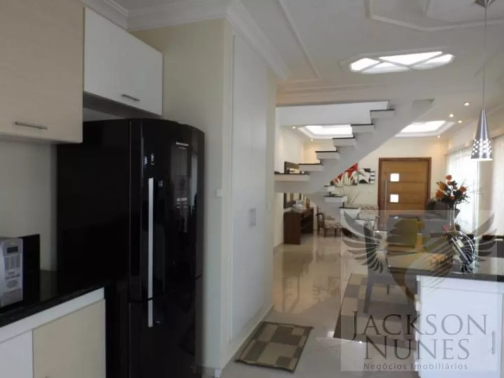 Casa, 3 quartos, 283 m² - Foto 3