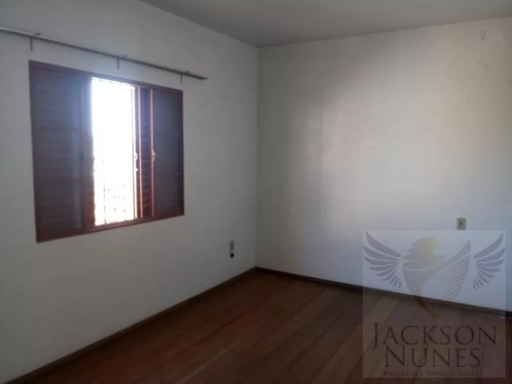 Casa, 5 quartos, 300 m² - Foto 13