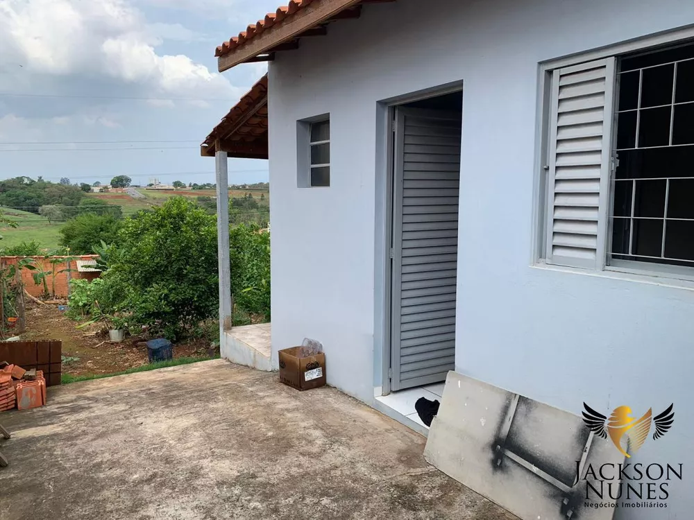 Casa à venda com 1 quarto, 168m² - Foto 1