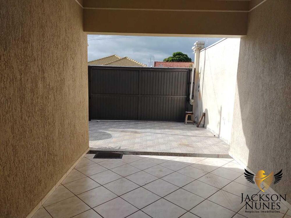 Casa, 3 quartos, 182 m² - Foto 1