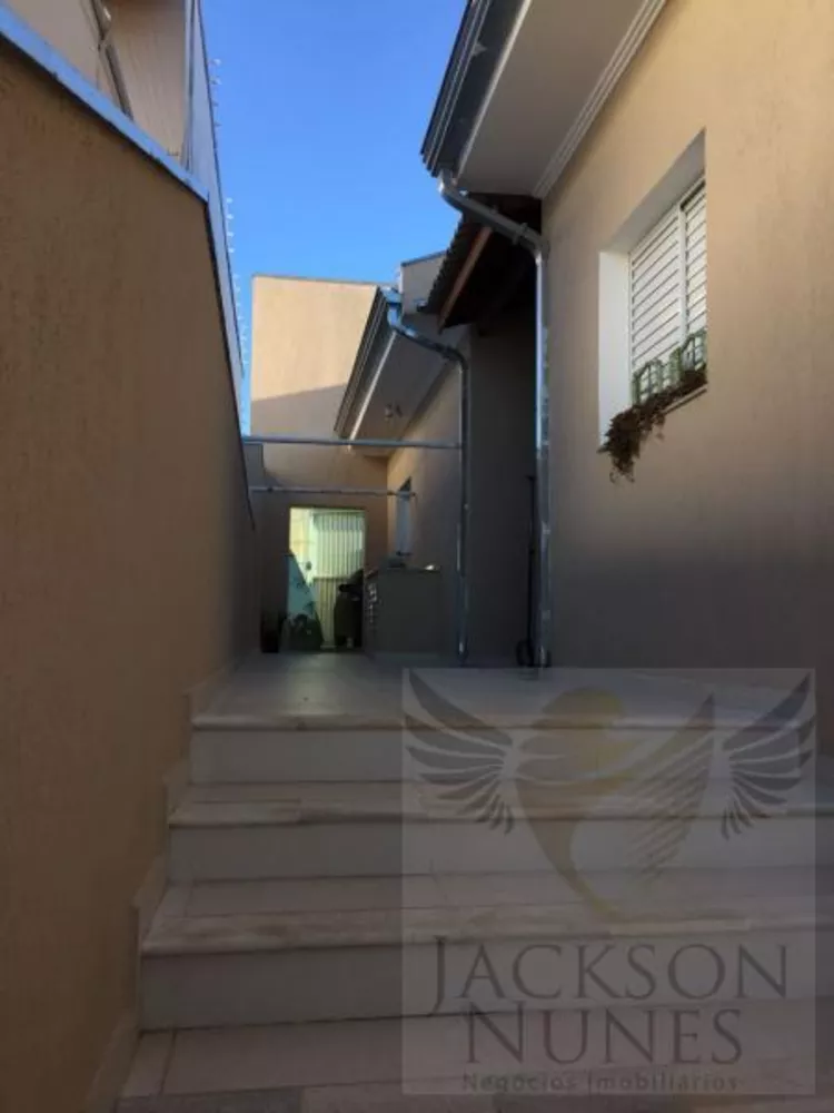 Casa, 3 quartos, 210 m² - Foto 2