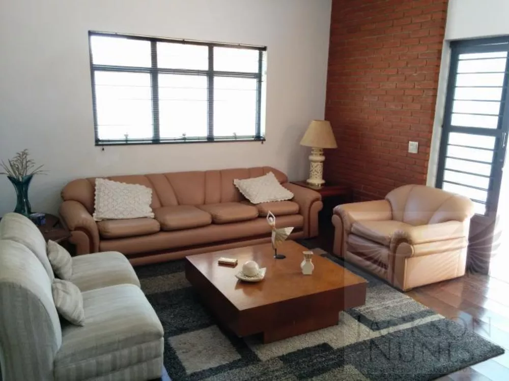 Casa, 5 quartos, 360 m² - Foto 1