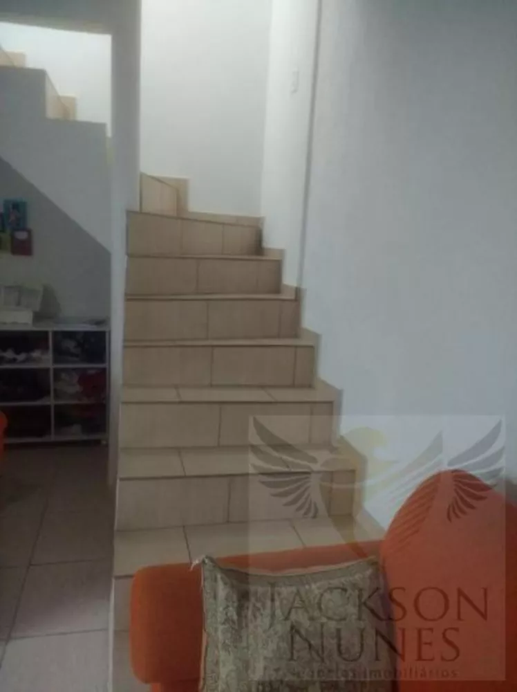 Casa, 4 quartos, 135 m² - Foto 3