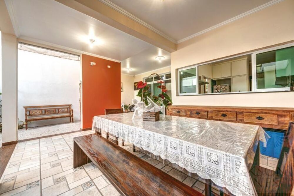 Casa, 2 quartos, 251 m² - Foto 4