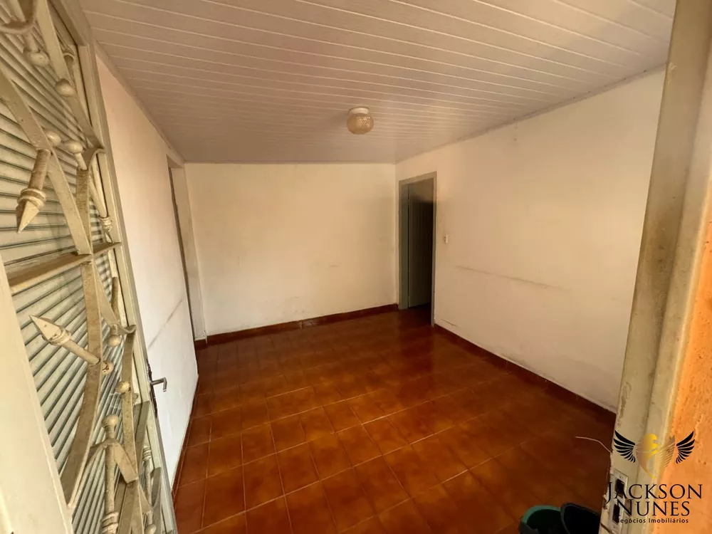 Casa à venda com 2 quartos, 150m² - Foto 6