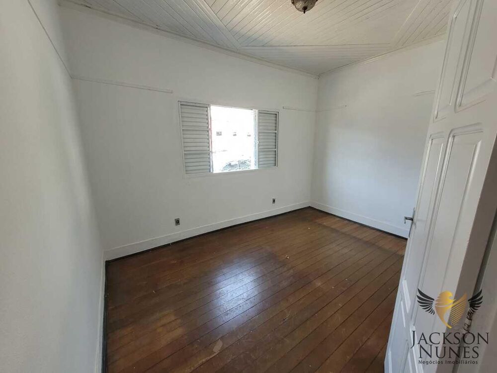 Casa, 3 quartos, 143 m² - Foto 2