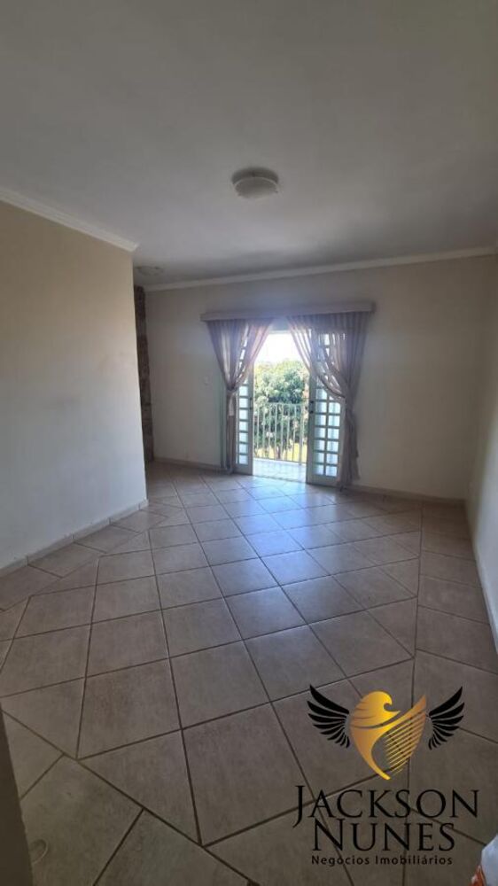 Casa, 2 quartos, 177 m² - Foto 1