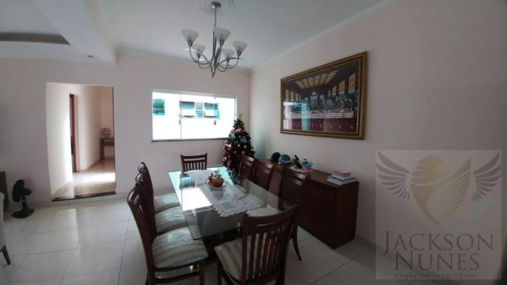 Casa, 3 quartos, 189 m² - Foto 3