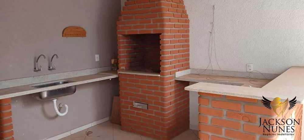 Casa, 3 quartos, 229 m² - Foto 2