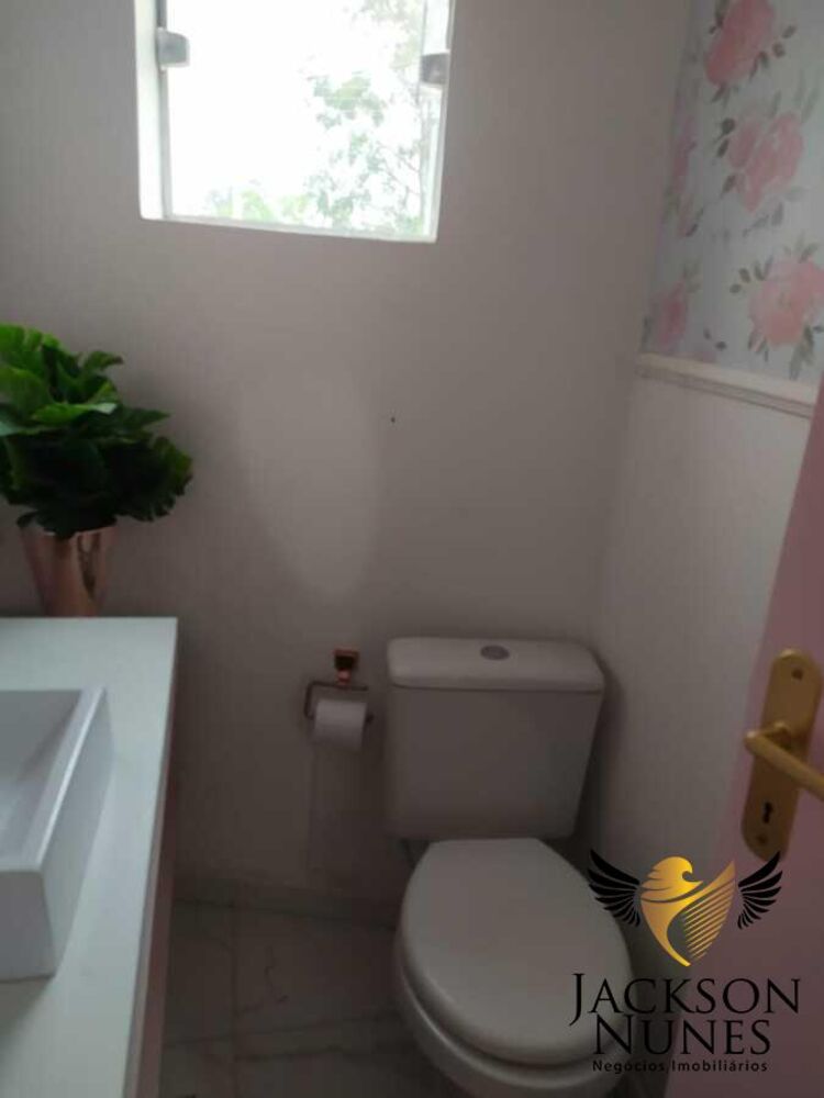 Casa, 3 quartos, 230 m² - Foto 2