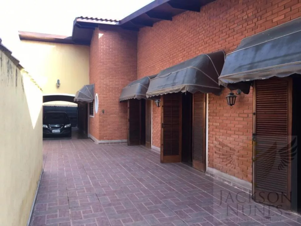 Casa, 4 quartos, 335 m² - Foto 12