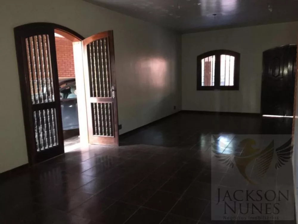 Casa, 4 quartos, 335 m² - Foto 9