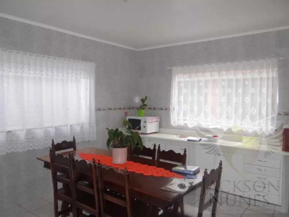 Casa, 3 quartos, 179 m² - Foto 3
