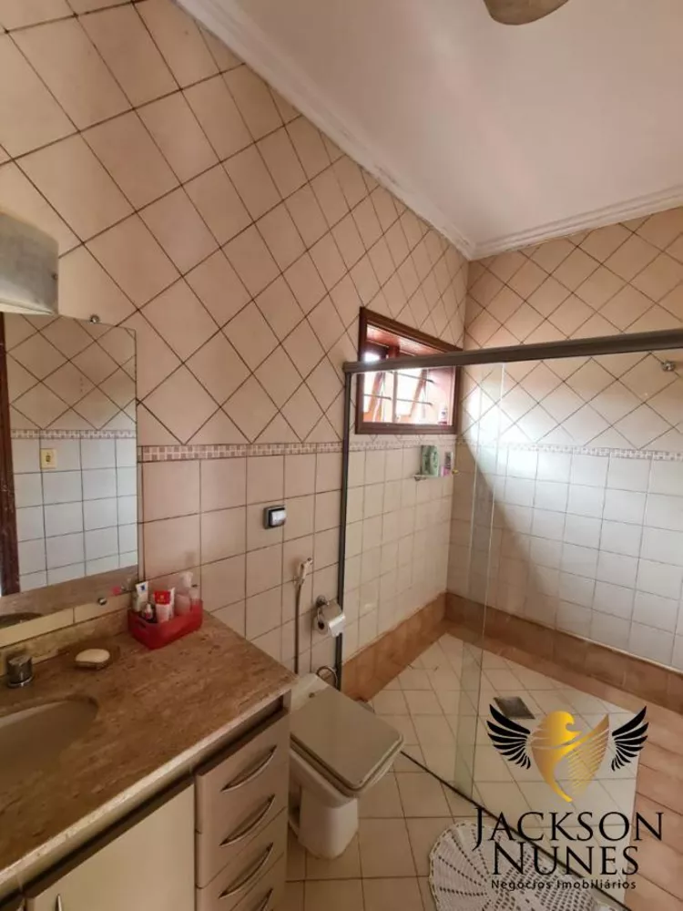 Casa à venda com 4 quartos, 600m² - Foto 8