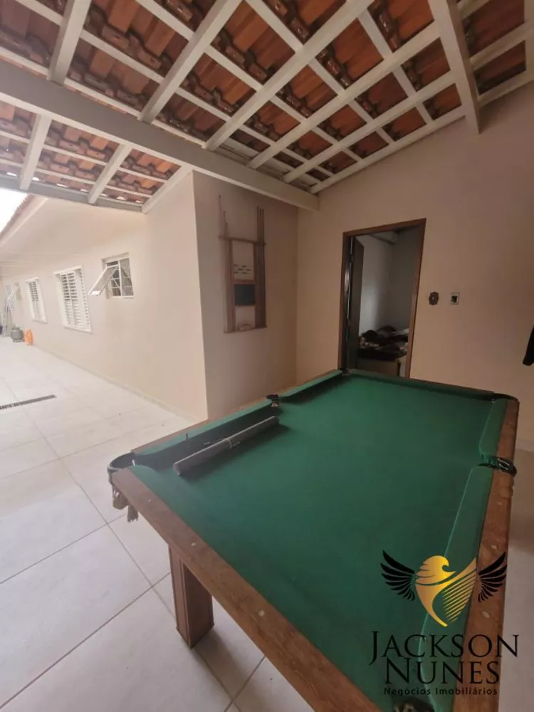 Casa, 3 quartos, 215 m² - Foto 5
