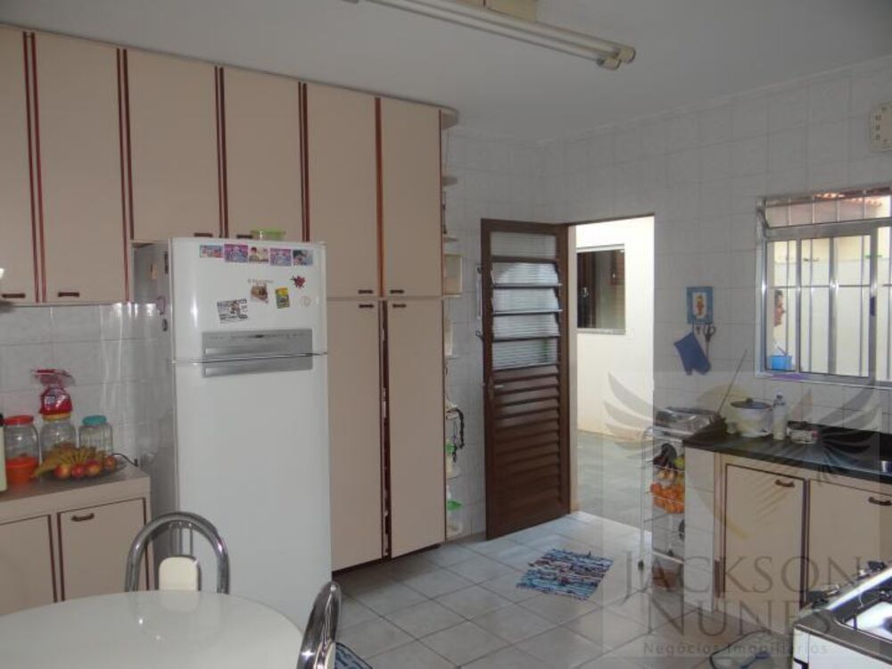 Casa, 3 quartos, 287 m² - Foto 4