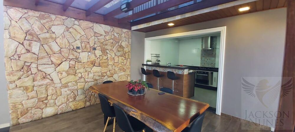 Casa, 4 quartos, 250 m² - Foto 4