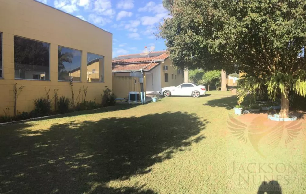 Chácara, 4 quartos, 1700 m² - Foto 1