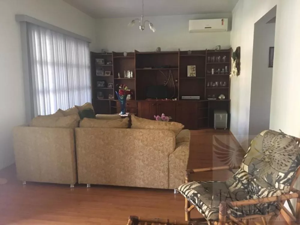 Chácara, 4 quartos, 1700 m² - Foto 2