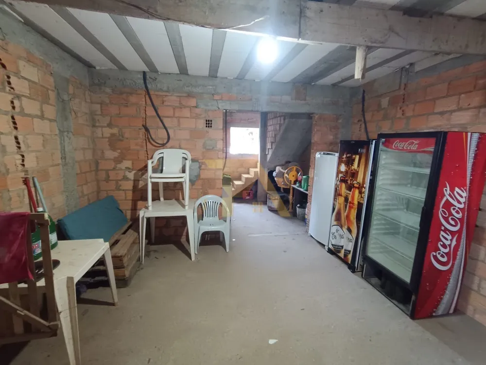 Casa, 4 quartos, 250 m² - Foto 11