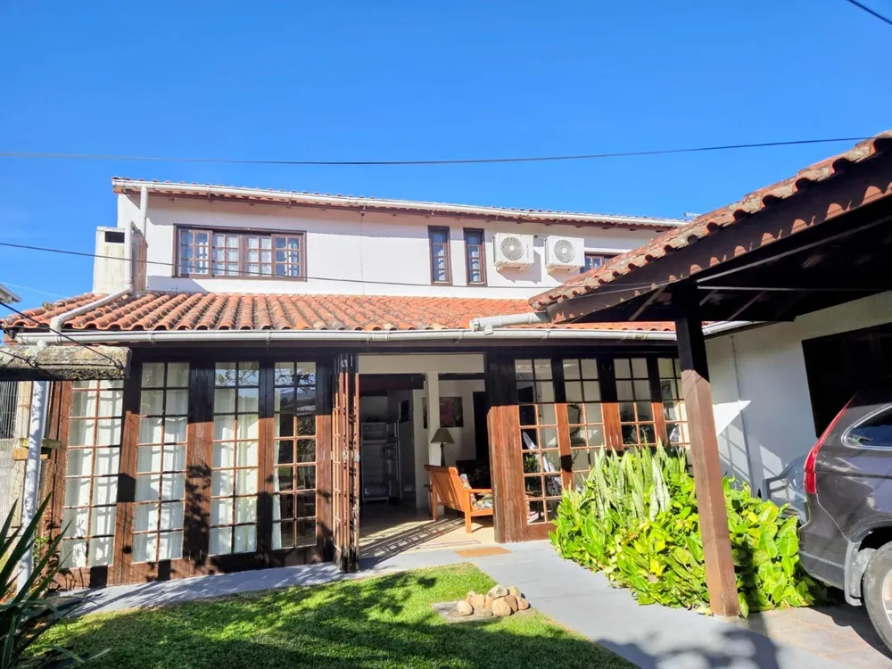 Casa, 4 quartos, 110 m² - Foto 1