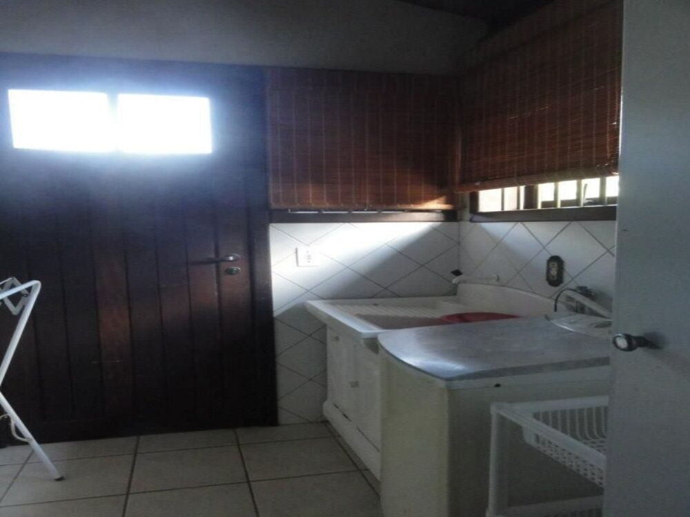 Casa, 8 quartos, 266 m² - Foto 5