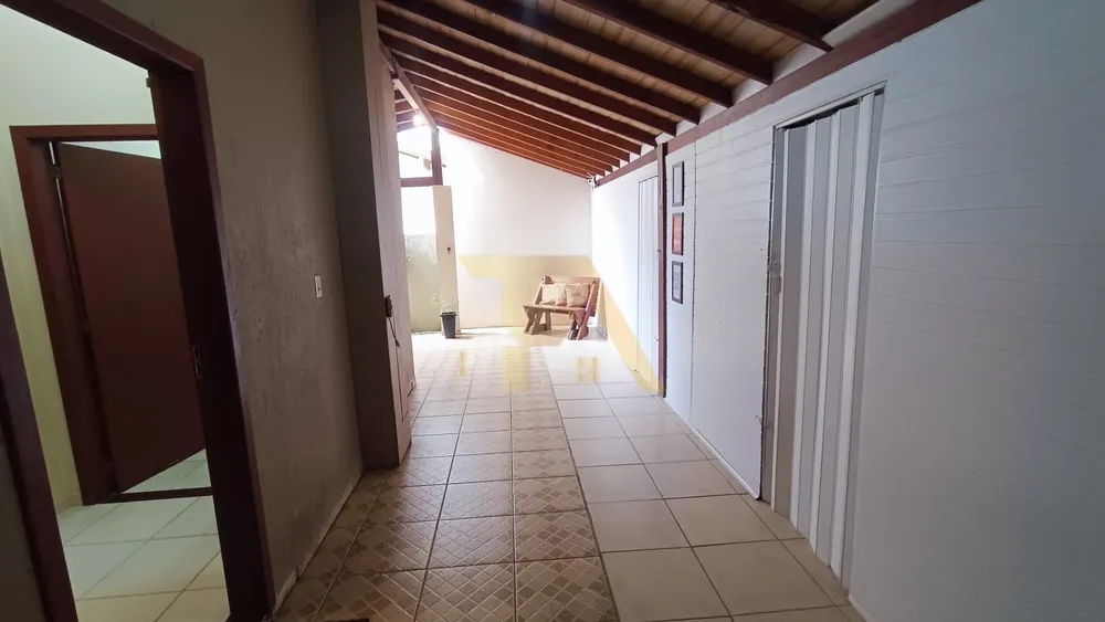Casa, 3 quartos, 300 m² - Foto 13