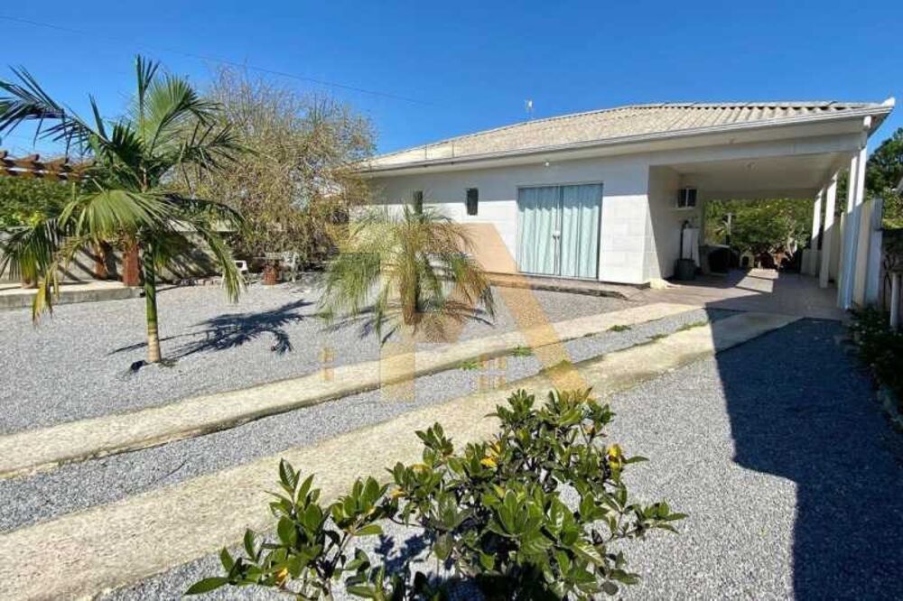 Casa, 1 quarto, 80 m² - Foto 1