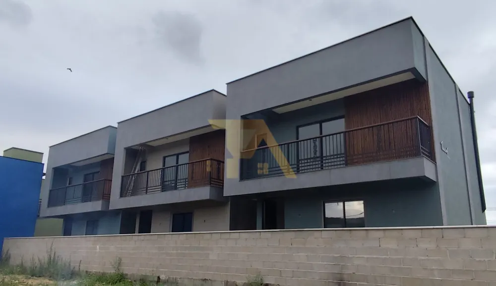 Casa, 3 quartos, 117 m² - Foto 1