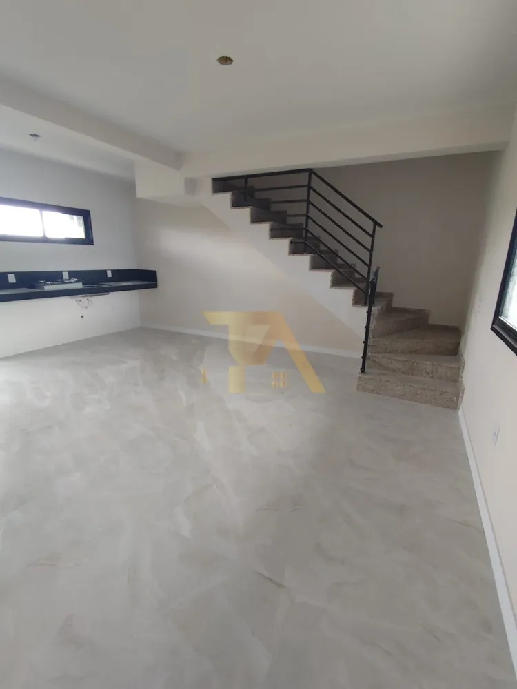 Casa, 3 quartos, 117 m² - Foto 2
