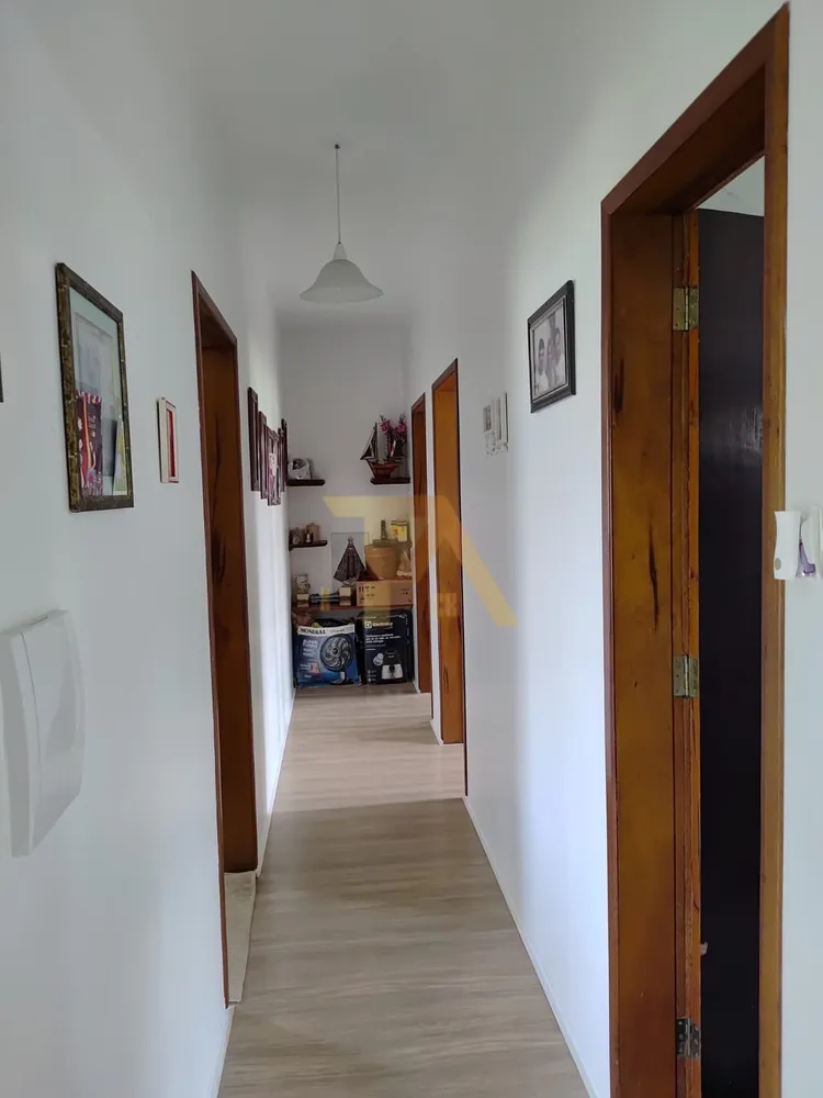 Casa, 3 quartos, 1030 m² - Foto 4