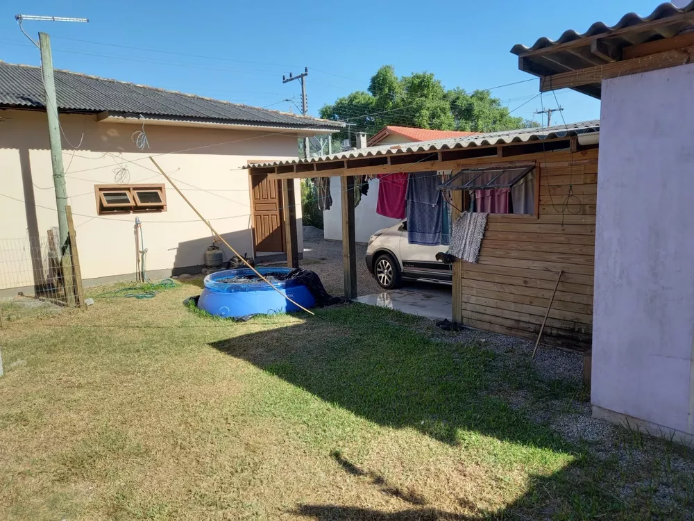 Casa à venda com 5 quartos, 160m² - Foto 2