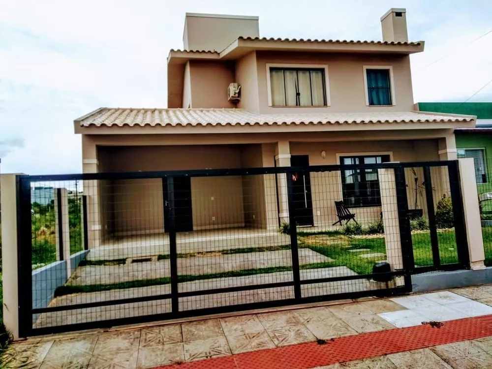 Casa à venda com 3 quartos, 170m² - Foto 1