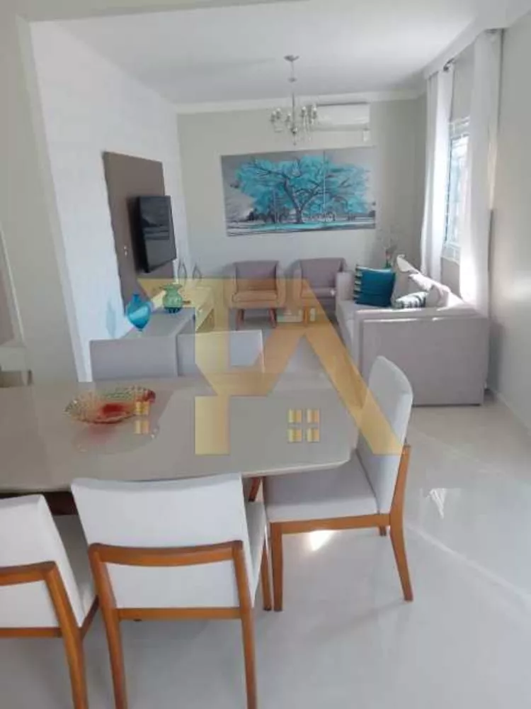 Casa, 4 quartos, 240 m² - Foto 2