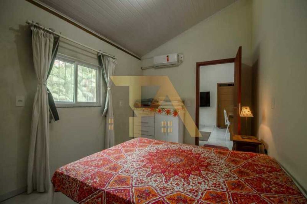 Casa, 1 quarto, 90 m² - Foto 2