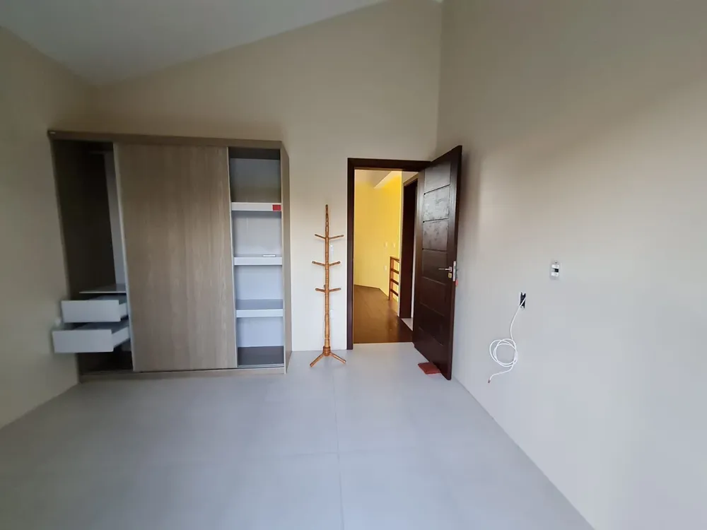 Casa, 3 quartos, 240 m² - Foto 15