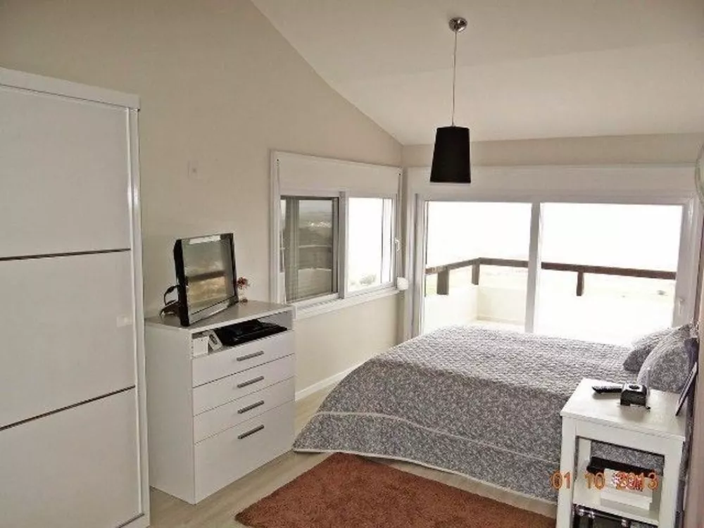 Casa, 3 quartos, 200 m² - Foto 13