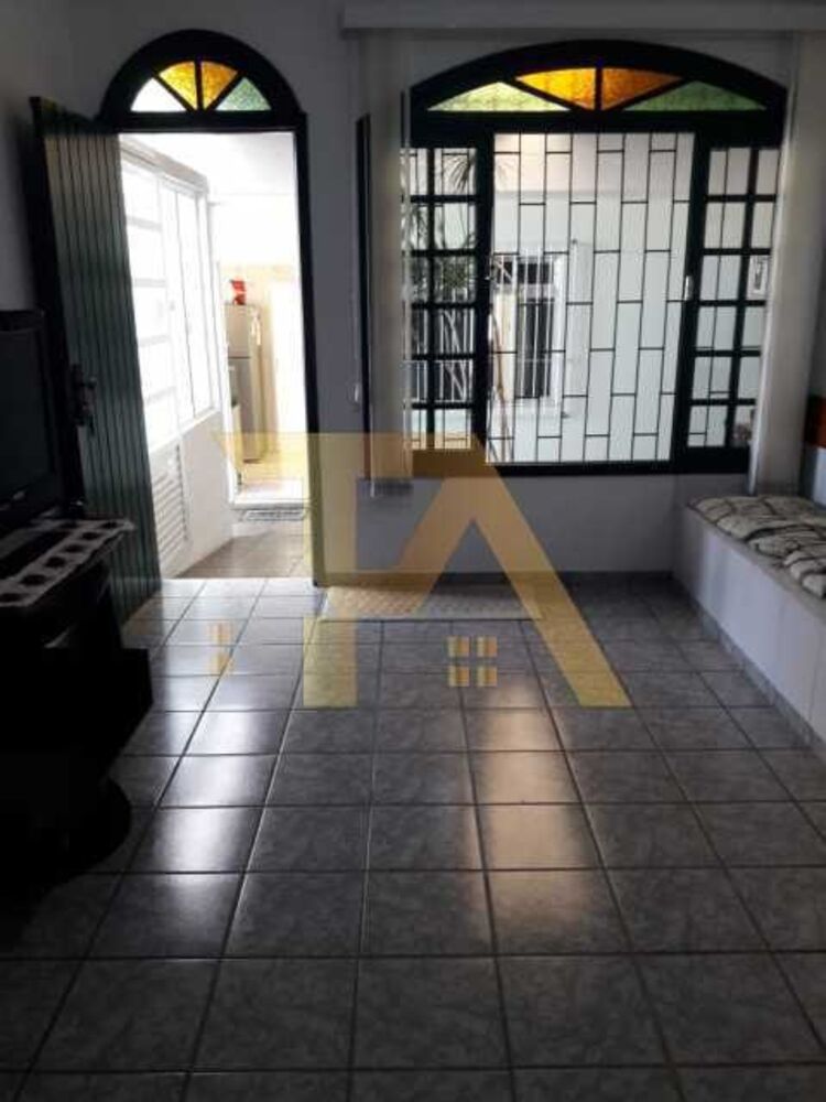 Casa, 2 quartos, 184 m² - Foto 2