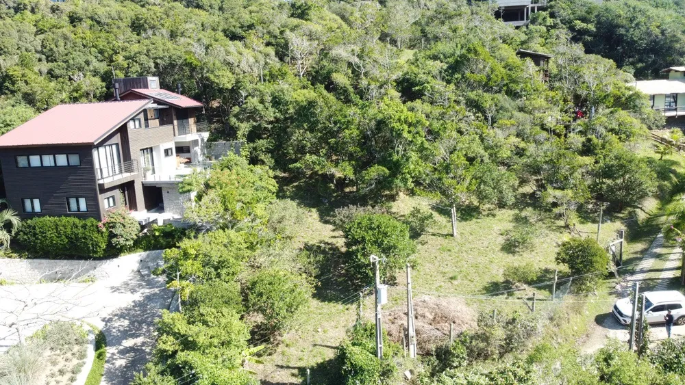 Terreno, 1058 m² - Foto 1
