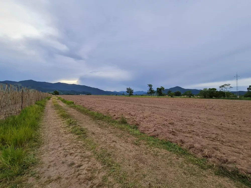 Terreno à venda, 160000m² - Foto 6