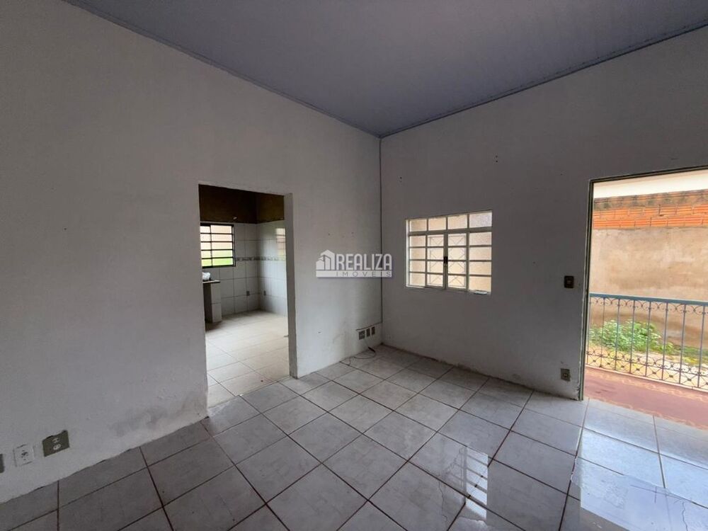 Casa, 3 quartos, 102 m² - Foto 3