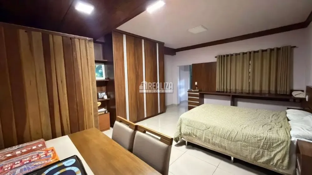 Casa, 2 quartos, 255 m² - Foto 5