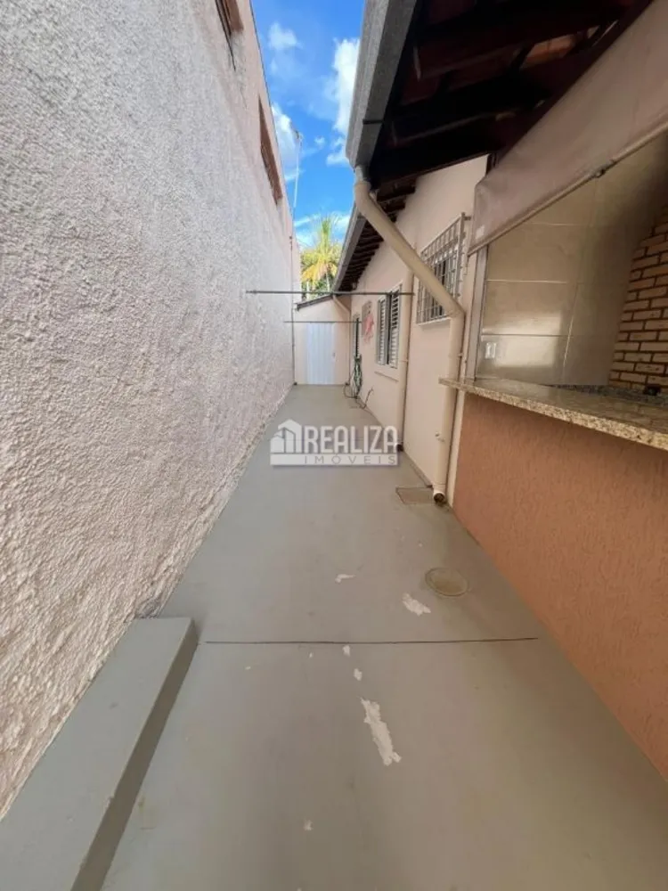 Casa, 4 quartos, 234 m² - Foto 3