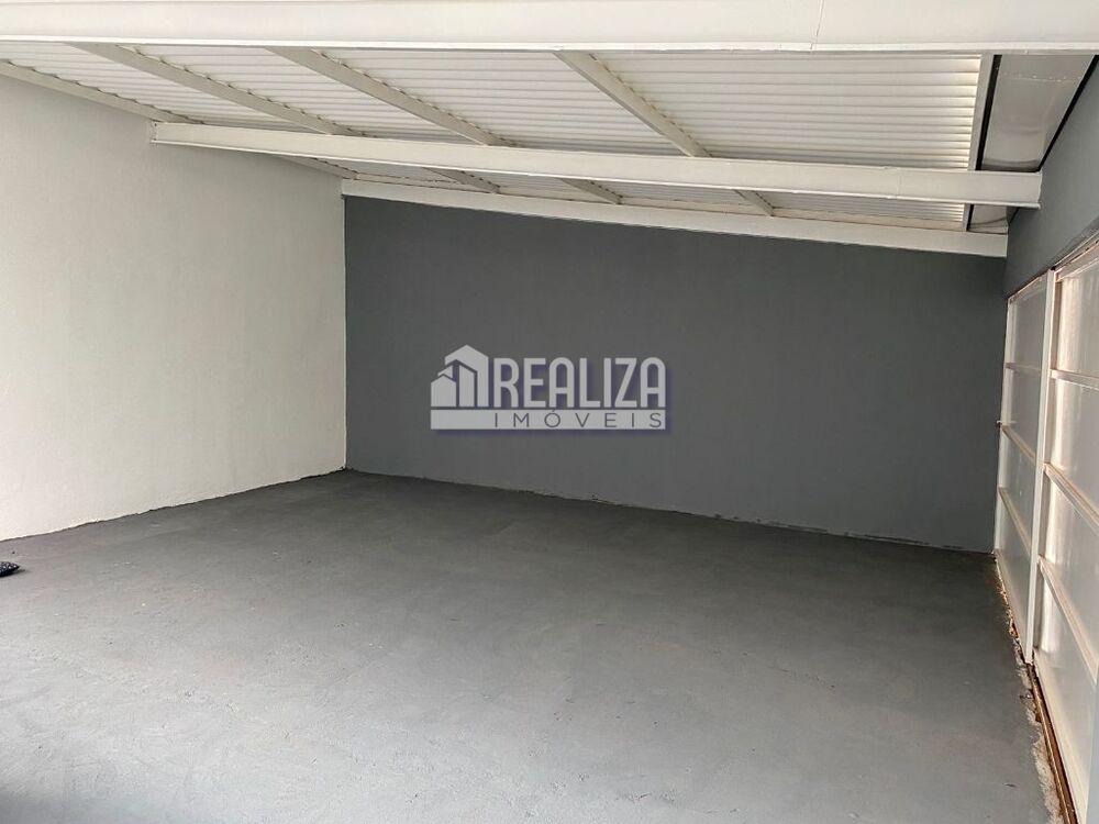 Casa à venda com 3 quartos, 272m² - Foto 6