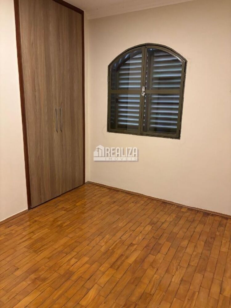 Apartamento à venda com 3 quartos, 60m² - Foto 2