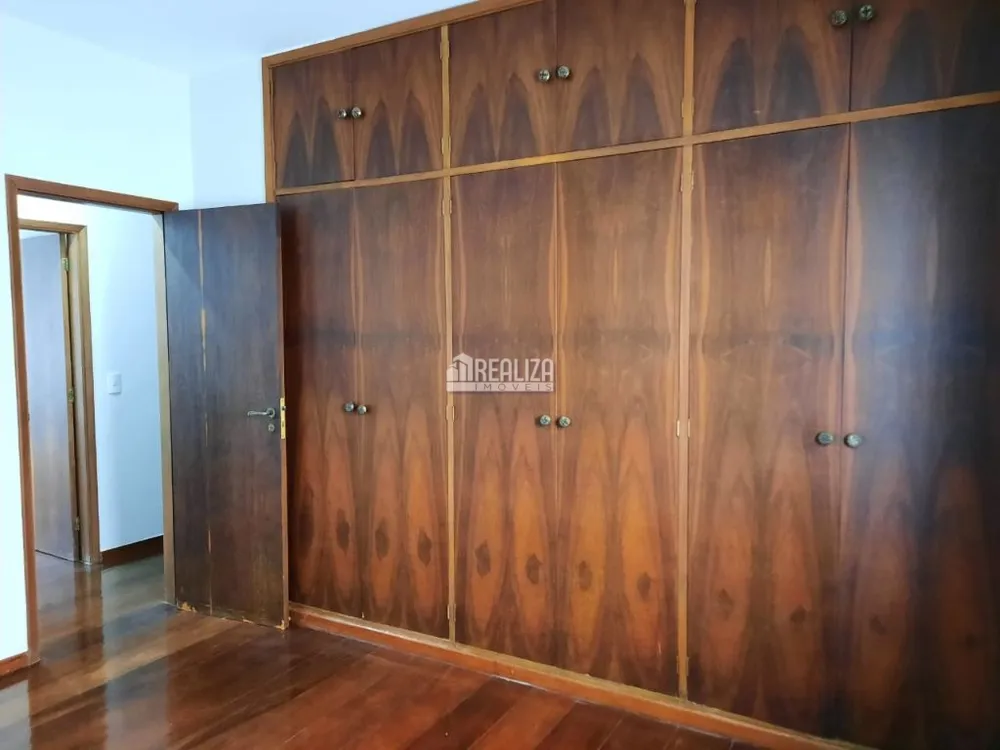 Casa, 4 quartos, 286 m² - Foto 11