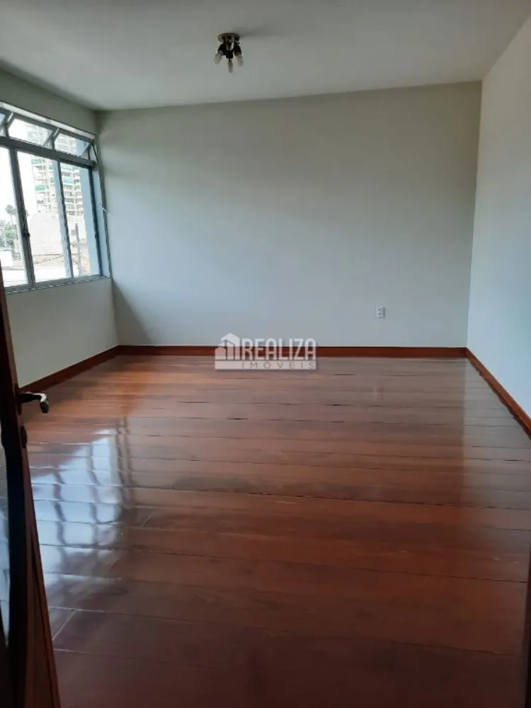 Casa, 4 quartos, 286 m² - Foto 12