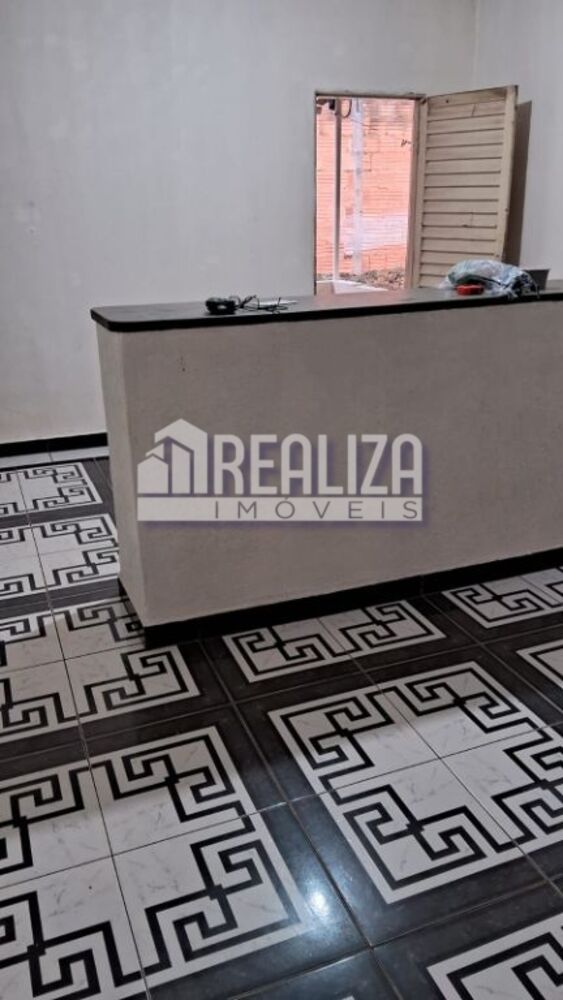 Casa à venda com 2 quartos, 100m² - Foto 12