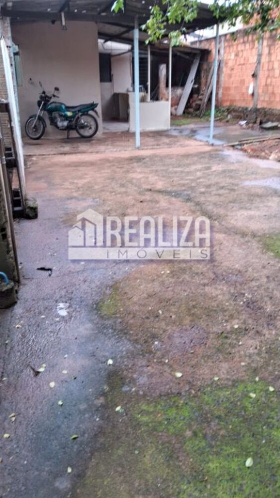 Casa à venda com 2 quartos, 100m² - Foto 6