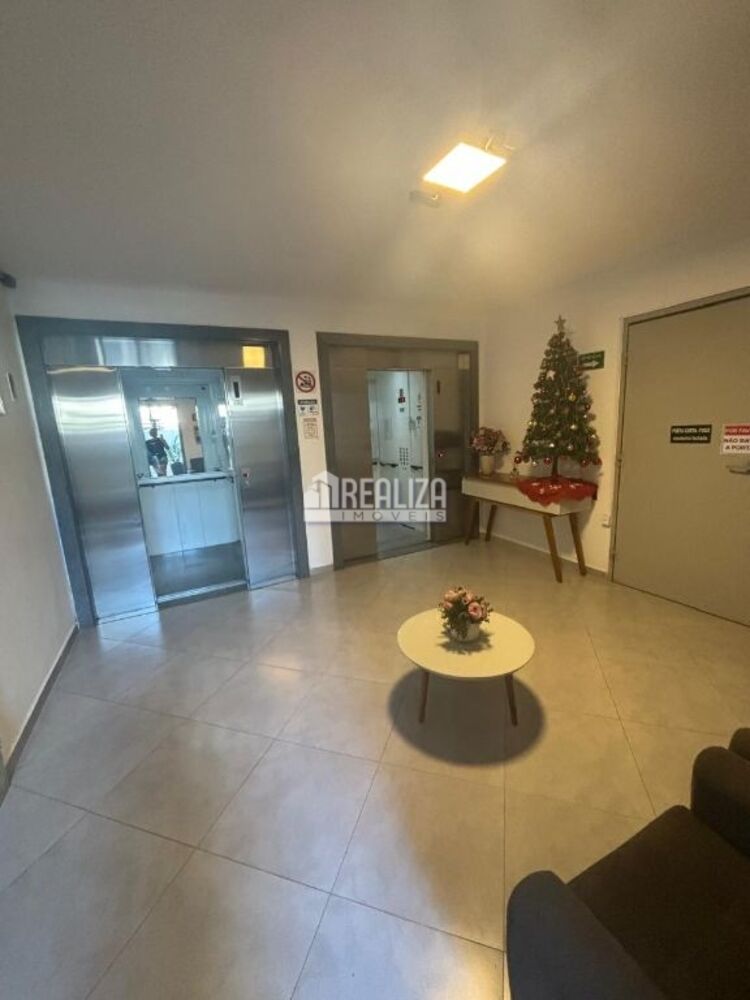 Apartamento para alugar com 2 quartos, 50m² - Foto 2